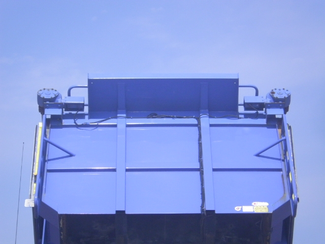 日野レンジャー深ダンプ（土砂禁ダンプ）増トン（6t・8t）[写真17]