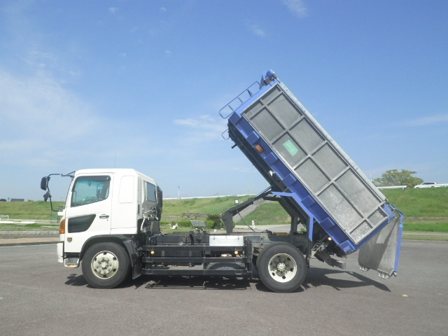 日野レンジャー深ダンプ（土砂禁ダンプ）増トン（6t・8t）[写真09]