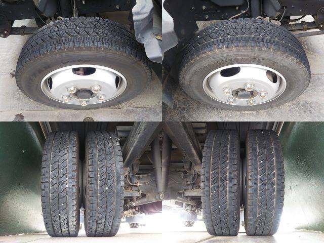 日野デュトロ平ボディ小型（2t・3t）[写真14]