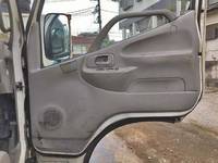 日野デュトロ平ボディ小型（2t・3t）[写真23]