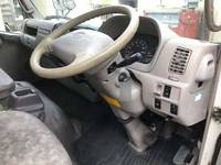 日野デュトロ平ボディ小型（2t・3t）[写真27]