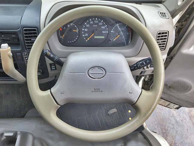 日野デュトロ平ボディ小型（2t・3t）[写真29]