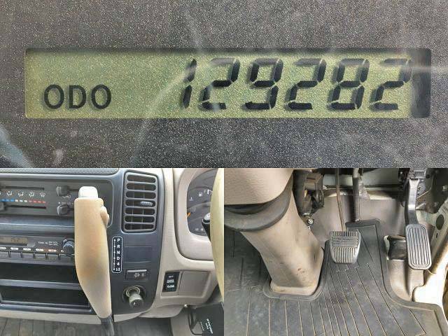 日野デュトロ平ボディ小型（2t・3t）[写真30]