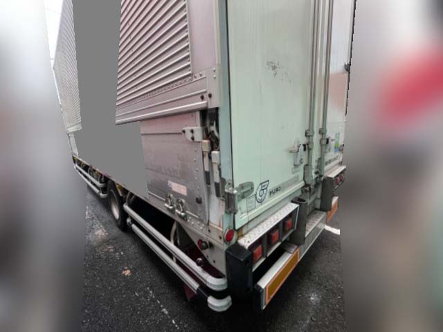 三菱ふそうファイターアルミウイング中型（4t）[写真02]