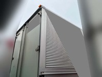 三菱ふそうファイターアルミウイング中型（4t）[写真06]