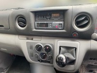 日産キャラバン冷凍車（冷蔵車）小型（2t・3t）[写真13]