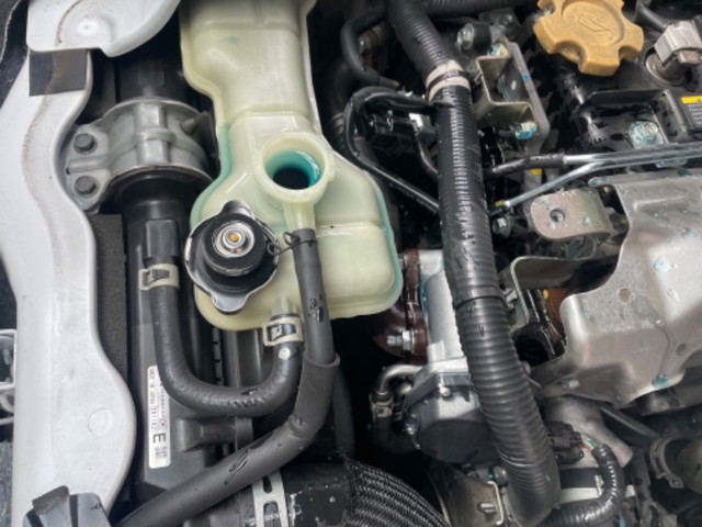 日産キャラバン冷凍車（冷蔵車）小型（2t・3t）[写真17]