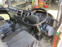 日野レンジャーアルミブロック中型（4t）[写真26]