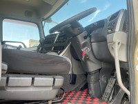 UDトラックスクオン冷凍車（冷蔵車）大型（10t）[写真28]