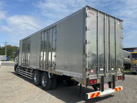 UDトラックスクオン冷凍車（冷蔵車）大型（10t）[写真04]