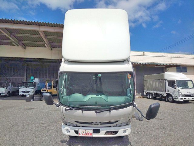 日野デュトロアルミバン小型（2t・3t）[写真10]