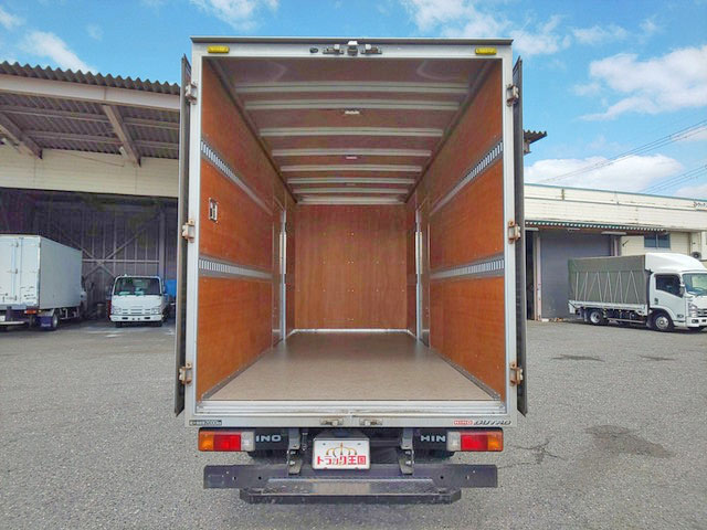 日野デュトロアルミバン小型（2t・3t）[写真12]