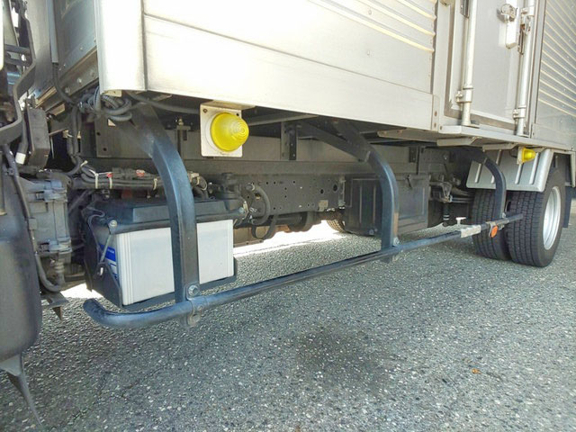 日野デュトロアルミバン小型（2t・3t）[写真20]