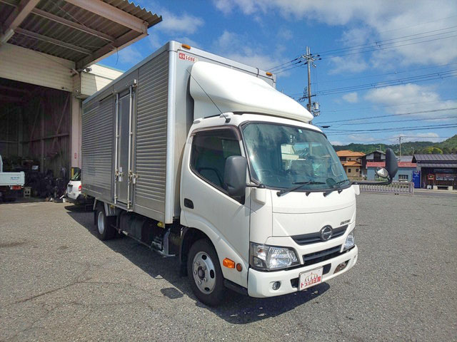 日野デュトロアルミバン小型（2t・3t）[写真03]