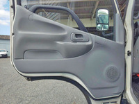 日野デュトロアルミバン小型（2t・3t）[写真30]