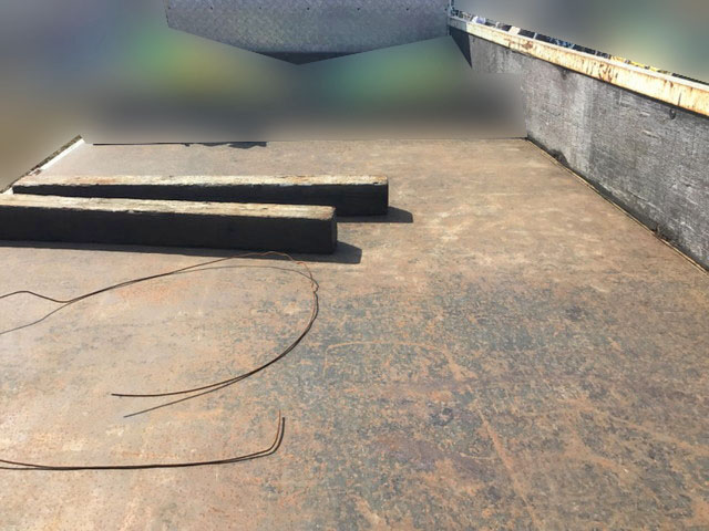 三菱ふそうキャンター平ボディ小型（2t・3t）[写真10]