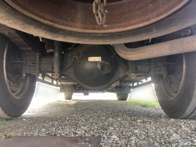 三菱ふそうキャンター平ボディ小型（2t・3t）[写真21]