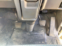 三菱ふそうキャンター平ボディ小型（2t・3t）[写真35]