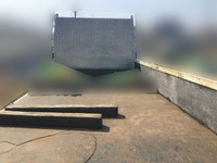 三菱ふそうキャンター平ボディ小型（2t・3t）[写真09]