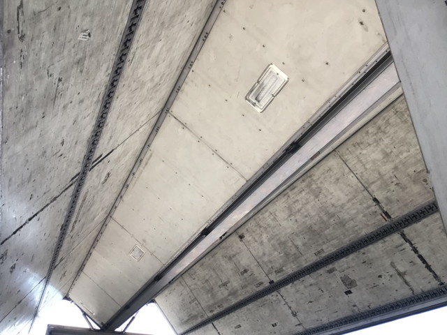 三菱ふそうスーパーグレートアルミウイング大型（10t）[写真14]