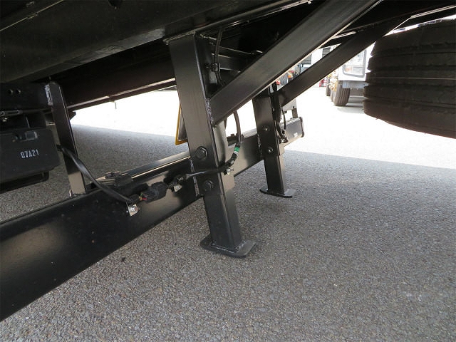 三菱ふそうキャンターセーフティローダー小型（2t・3t）[写真23]