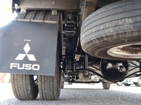 三菱ふそうキャンター平ボディ小型（2t・3t）[写真17]