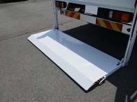 三菱ふそうファイター平ボディ中型（4t）[写真10]