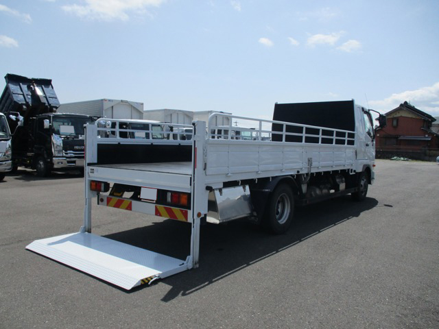 三菱ふそうファイター平ボディ中型（4t）[写真02]