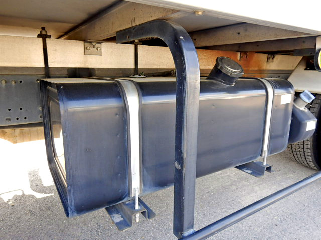 三菱ふそうファイター冷凍車（冷蔵車）中型（4t）[写真33]