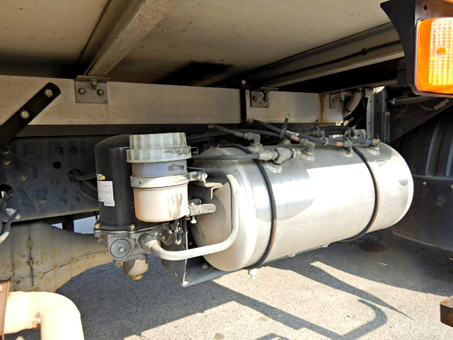 三菱ふそうファイター冷凍車（冷蔵車）中型（4t）[写真38]