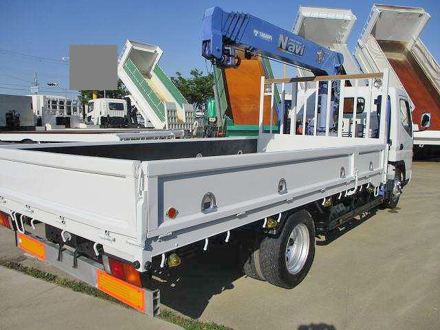 三菱ふそうキャンターセルフクレーン5段小型（2t・3t）[写真04]