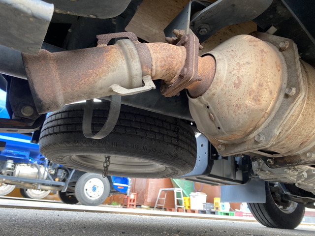 いすゞエルフアルミバン小型（2t・3t）[写真21]