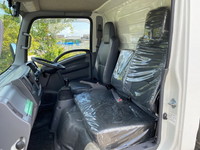 いすゞエルフアルミバン小型（2t・3t）[写真28]