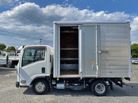 いすゞエルフアルミバン小型（2t・3t）[写真05]