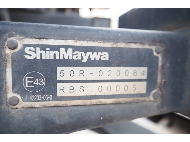 三菱ふそうファイターアルミブロック中型（4t）[写真13]