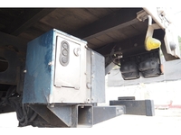 三菱ふそうファイターアルミブロック中型（4t）[写真18]