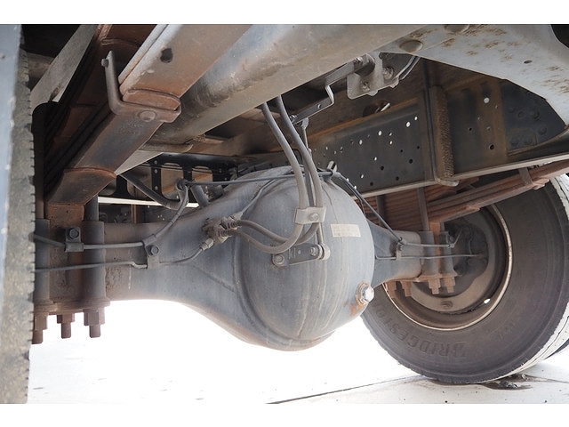 三菱ふそうファイターアルミブロック中型（4t）[写真19]