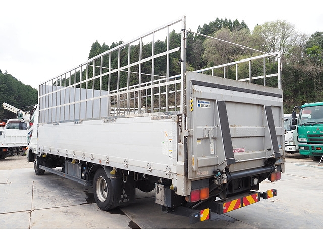 三菱ふそうファイターアルミブロック中型（4t）[写真02]