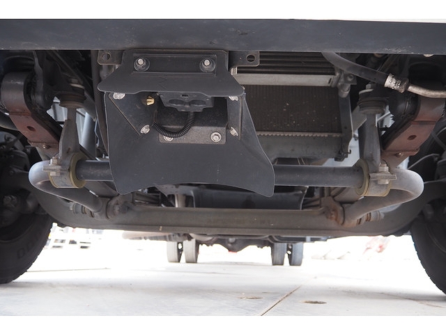 三菱ふそうファイターアルミブロック中型（4t）[写真28]