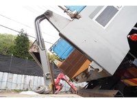 三菱ふそうスーパーグレートダンプ大型（10t）[写真11]