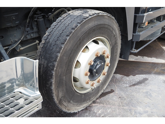 三菱ふそうスーパーグレートダンプ大型（10t）[写真23]