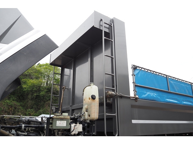 三菱ふそうスーパーグレートダンプ大型（10t）[写真29]