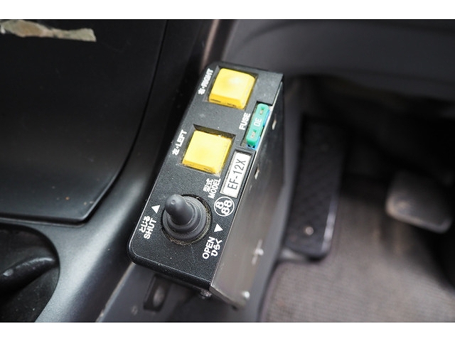 三菱ふそうスーパーグレートダンプ大型（10t）[写真37]