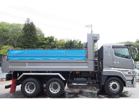 三菱ふそうスーパーグレートダンプ大型（10t）[写真06]