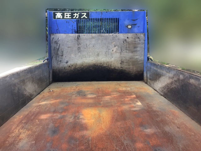 いすゞエルフダンプ小型（2t・3t）[写真12]