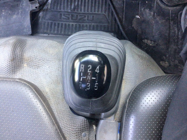 いすゞエルフダンプ小型（2t・3t）[写真35]