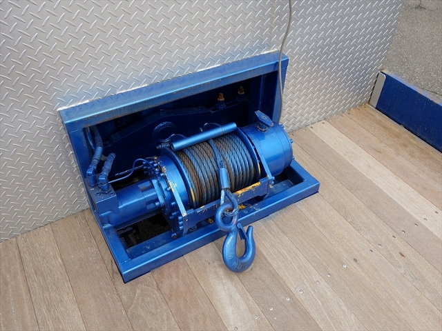 三菱ふそうファイターセルフクレーン5段増トン（6t・8t）[写真19]