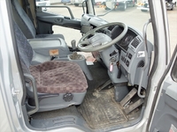 三菱ふそうファイターセルフクレーン5段増トン（6t・8t）[写真22]