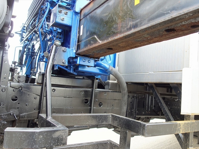 三菱ふそうファイターセルフクレーン5段増トン（6t・8t）[写真08]