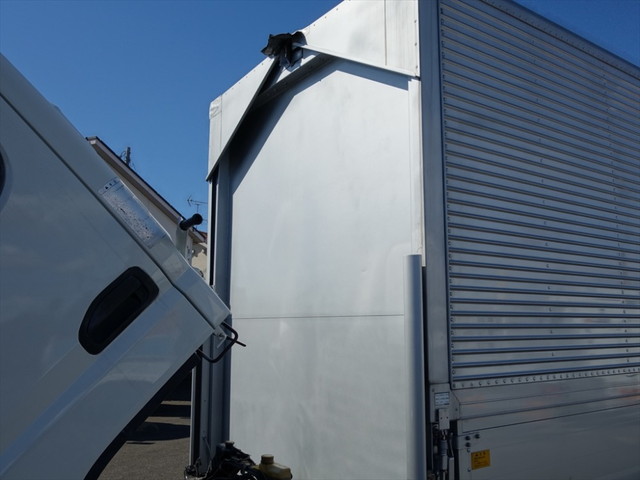 三菱ふそうキャンターアルミウイング小型（2t・3t）[写真28]